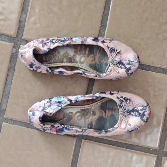 Sam Edelman Shoes - Well-used Sam Edelman Felicia Flat Floral Satin